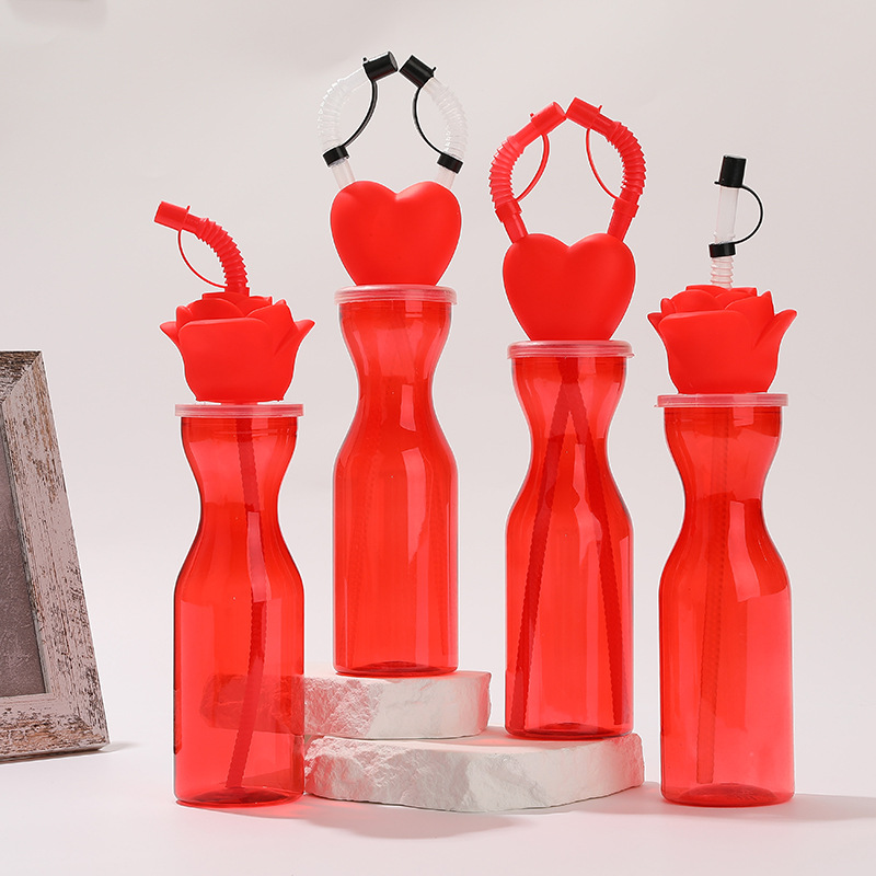 厂家批发PET情人节杯爱心红色玫瑰吸管杯派对饮料果汁瓶可印图案