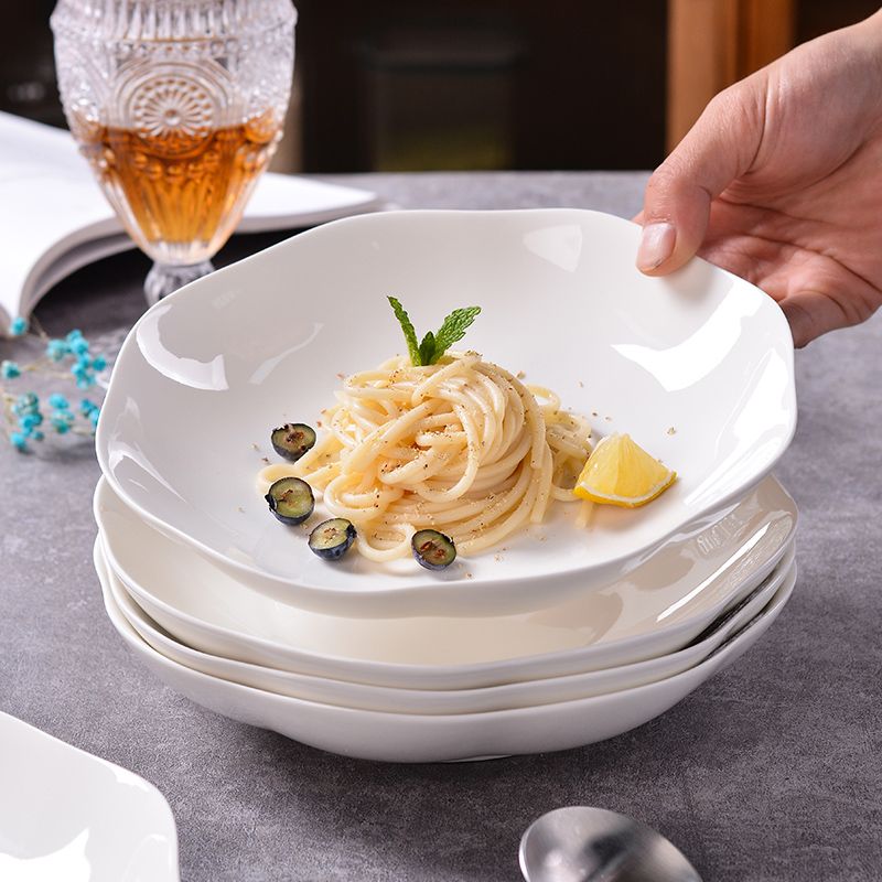 纯白陶瓷梅花盘荷叶盘花瓣盘深盘家用炒菜盘子水果盘凉菜盘异形盘