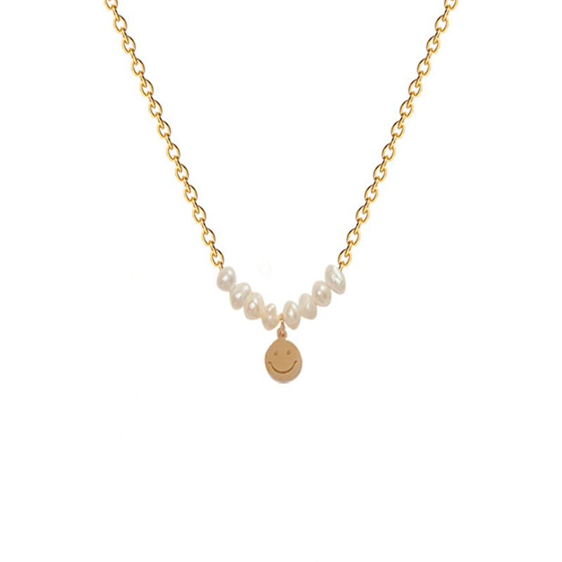 French Sweet Temperament Pearl Necklace Female Niche Design Smiley Face Pendant Choker 2024 New Collarbone Chain Item Picture