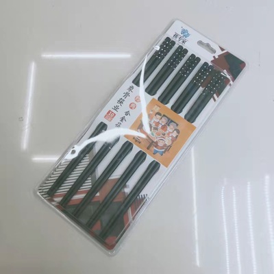 日用餐厨饮具/餐具/筷子白底实物图