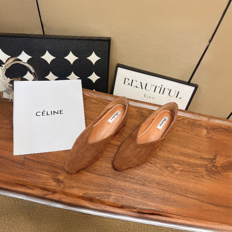 Pointed-toe leopard print insole height-increasing single shoes for women in autumn and winter, suede French commuter two-in-one flat single shoes, ladle shoes, grandma shoes Application Scenario