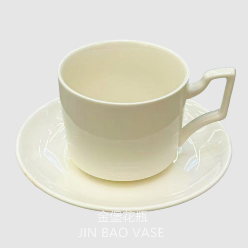 Exquisite coffee cups, stew POTS, soup bowls and a set of three-piece preservation bowls. Come and have a look! Specification image