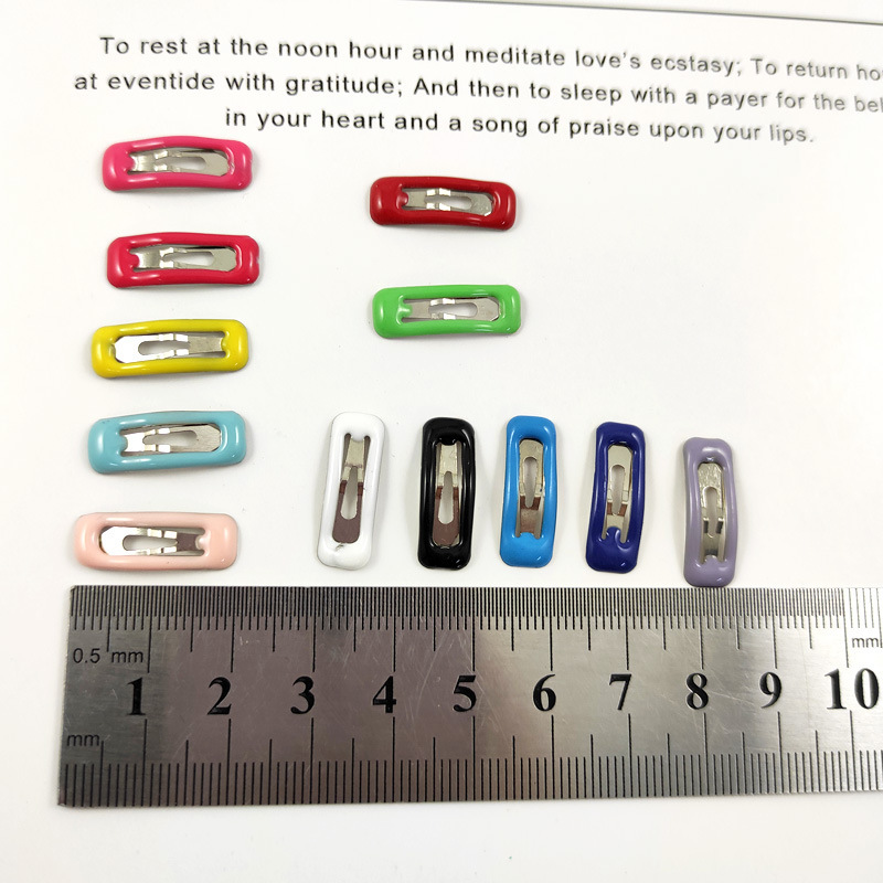 2cm pet cross-border small hair clips, dog headwear, Teddy Maltese BB clips, puppy hair clips, cat accessories details Picture