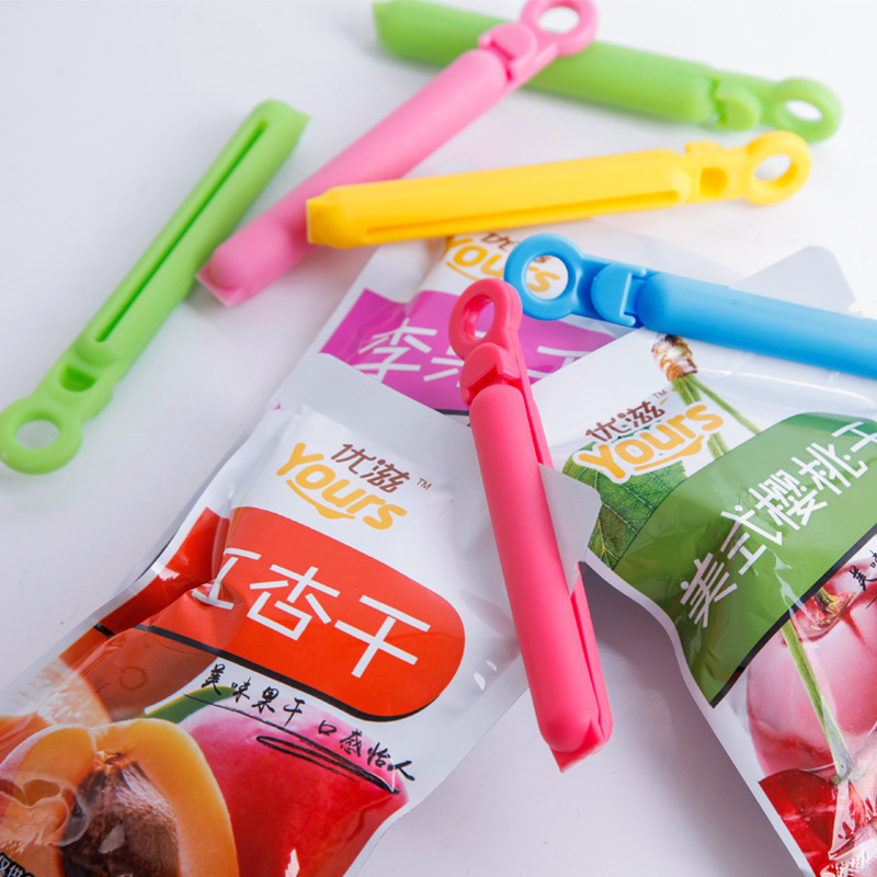 Household hook sealing clips, hanging sealing clips, sealing devices, food sealing clips, creative sealing clips, tea clips