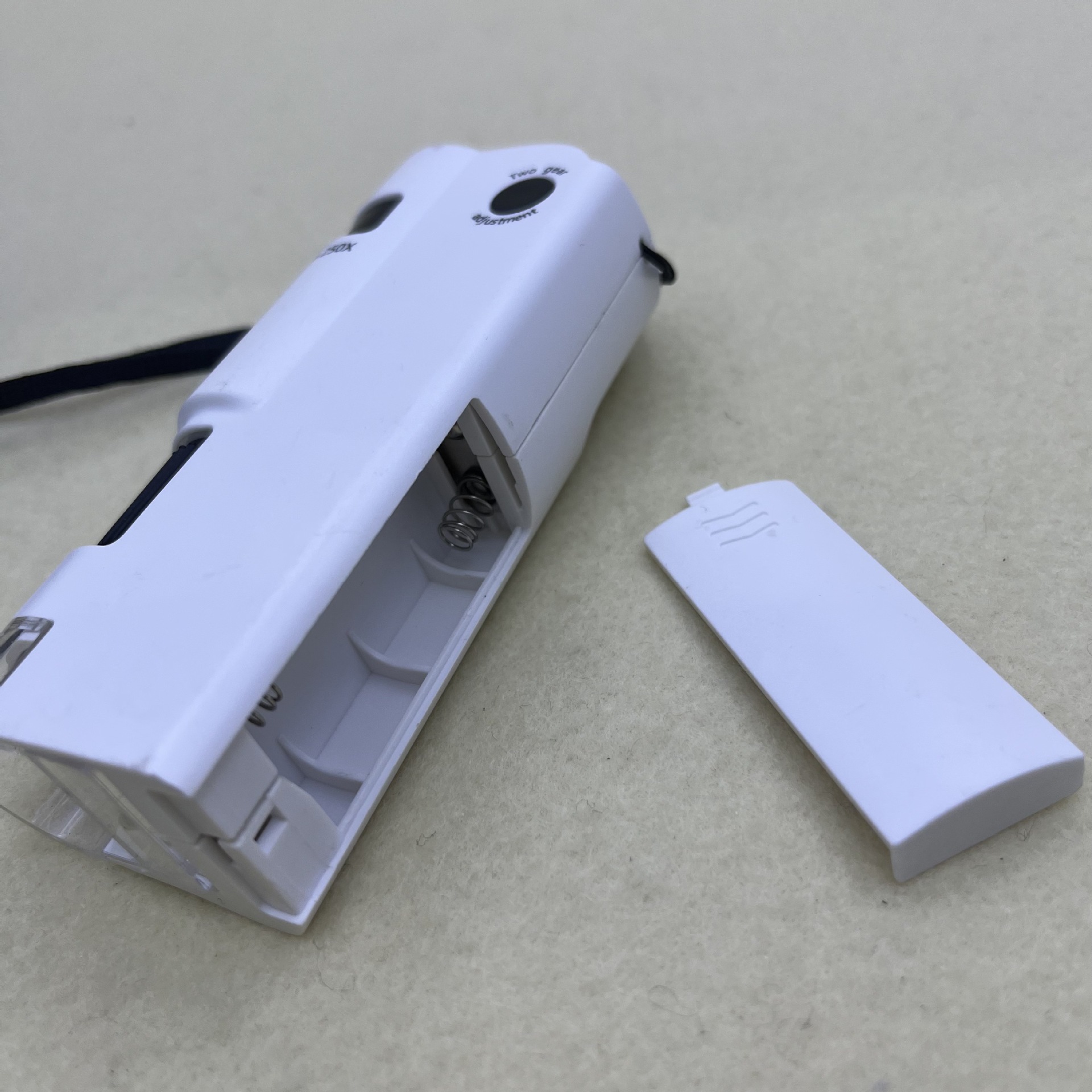 New 100-250x variable magnification UV banknote detector microscope observation magnifying glass with light source Application Scenario