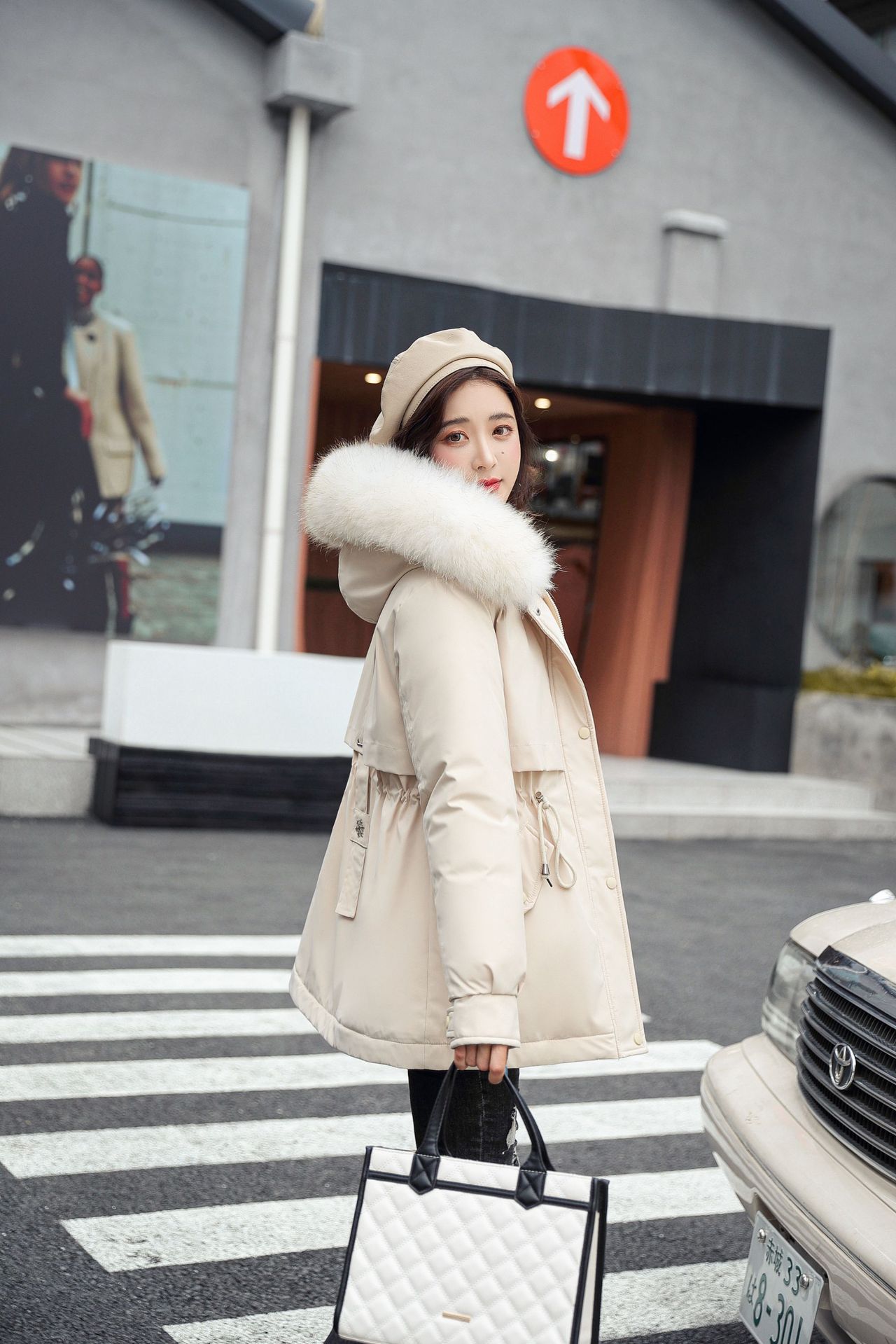 Mid-Length Pie To Overcome Women 2023 Winter New Korean Version Of Thick Loose Warm Cotton-Padded Jacket Large Size Women's Cotton-Padded Jacket Application Scenario