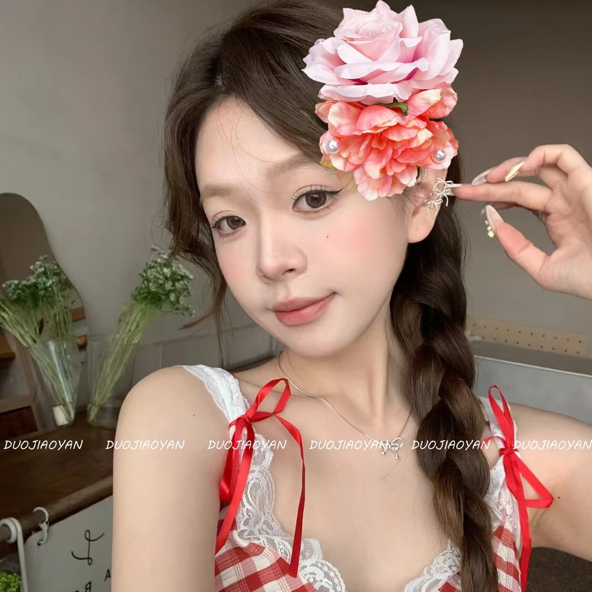 New ultra-fairy-like pearl peony flower hair clips, transparent large grab hair accessories, duckbill hair clips, high-end early spring accessories Specification drawing