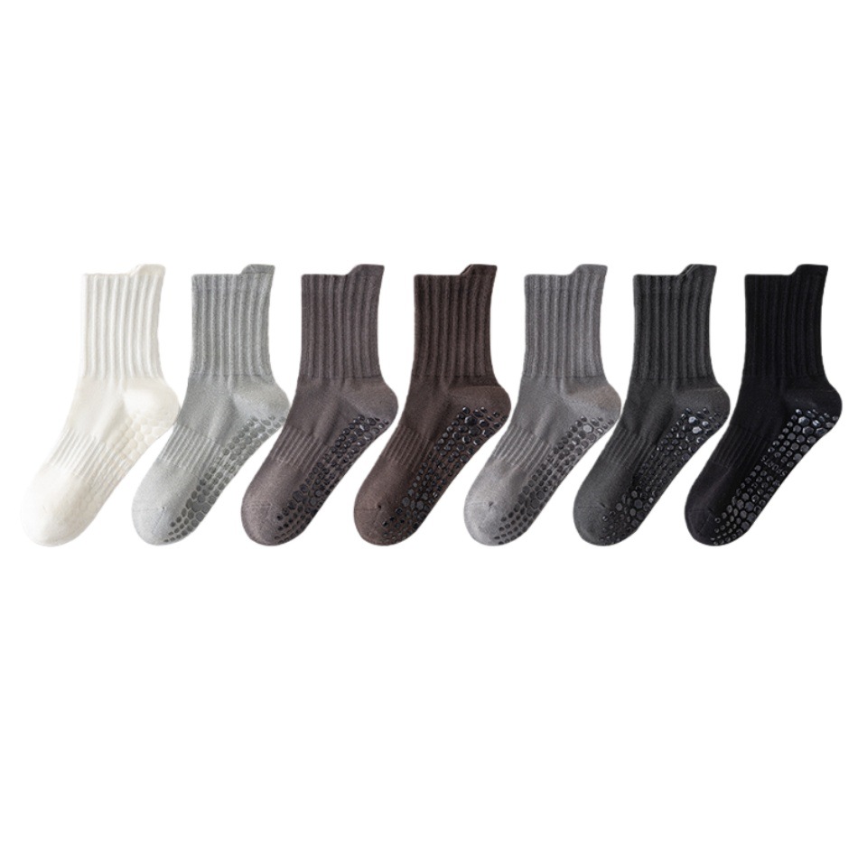 One-piece delivery of yoga socks, men's anti-slip Pilates mid-calf adult socks, fitness and running sports socks, floor socks, anti-odor one-piece delivery in Zhuji Item Picture
