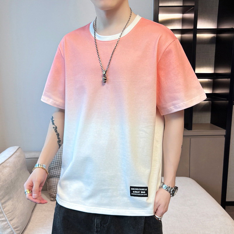 2024 New summer men's trendy loose wear, a student short-sleeved T-shirt and top with a round neck and gradient color, five-quarter sleeves