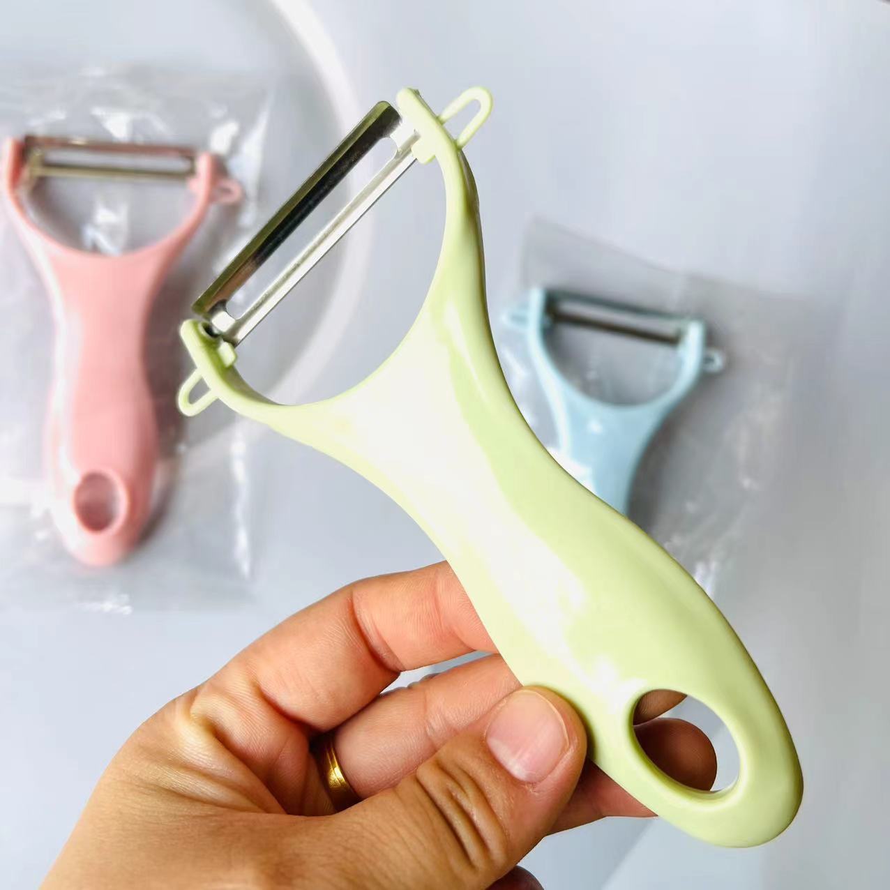 【 Zone 2-10 】8019 peeler, 1000 yuan per box, 8019 peeler, peeling knife, plastic handle, Peeler knife, fruit and Melon peeler knife, 1 yuan supply details Picture