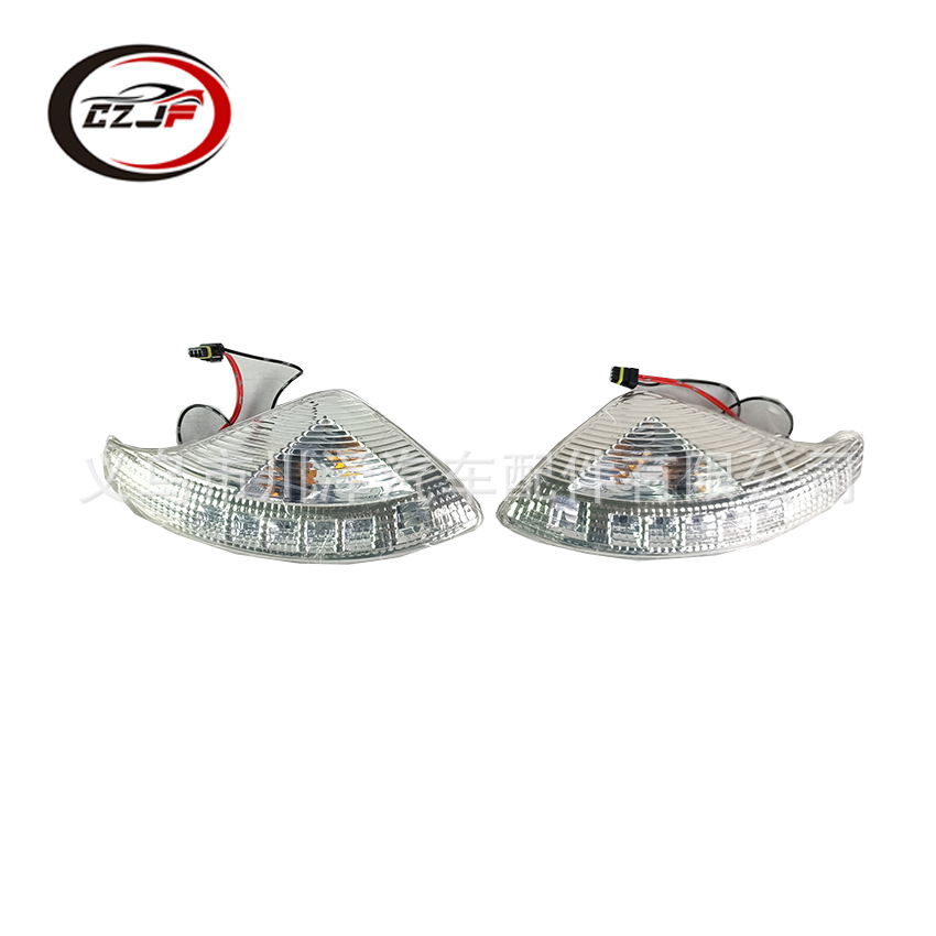 Applicable to the rearview mirror side lights of the 2004-10 Bentley Continental GT 3W0949101 3W0949102 Item Picture