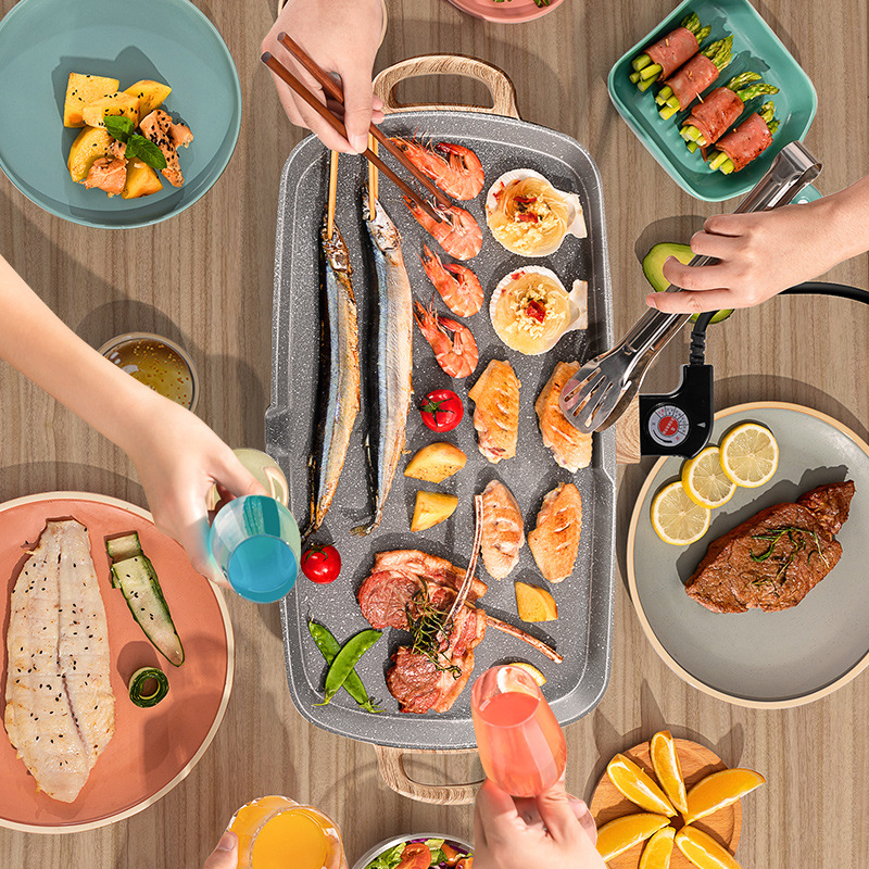 Factory Direct Supply Korean Multi-Functional Electric Barbecue Plate Smokeless Barbecue Meat Machine Grill Fish Stove Household Non-Stick Electric Frying Pan Application Scenario