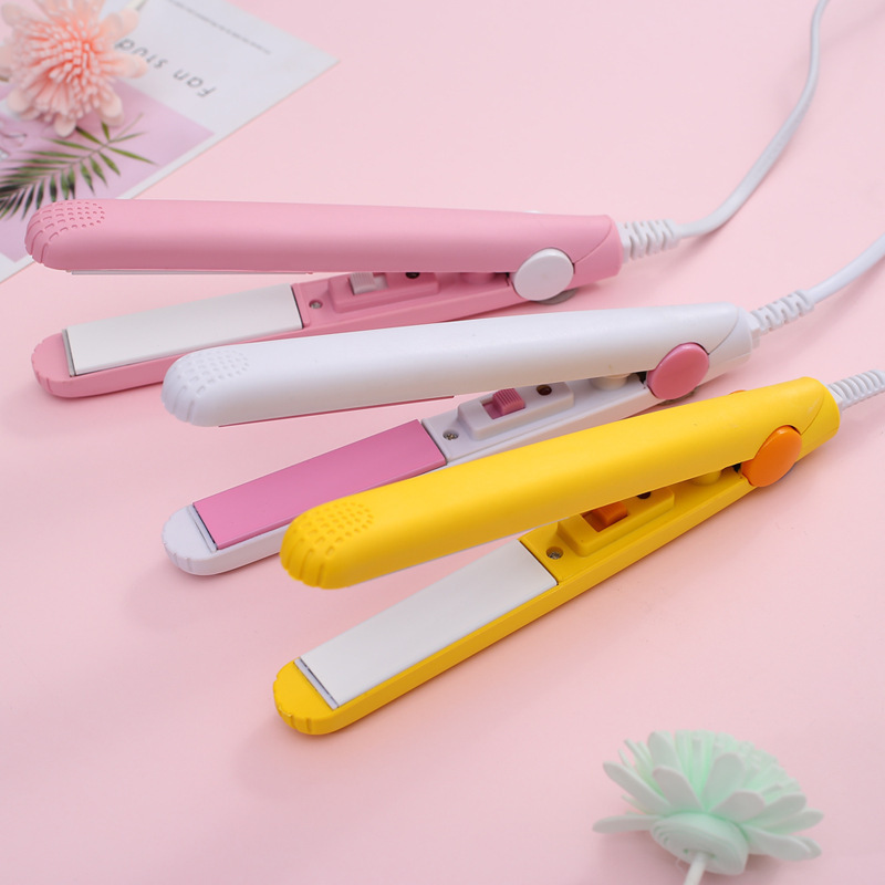 Small electric ironing board for both straight and curly hair, bangs, student straightening board, mini portable ironing board, and curling iron Application Scenario