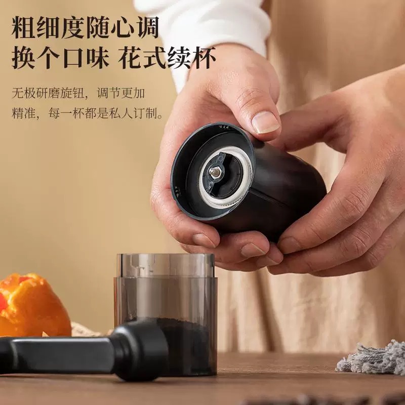 手摇咖啡机实物图