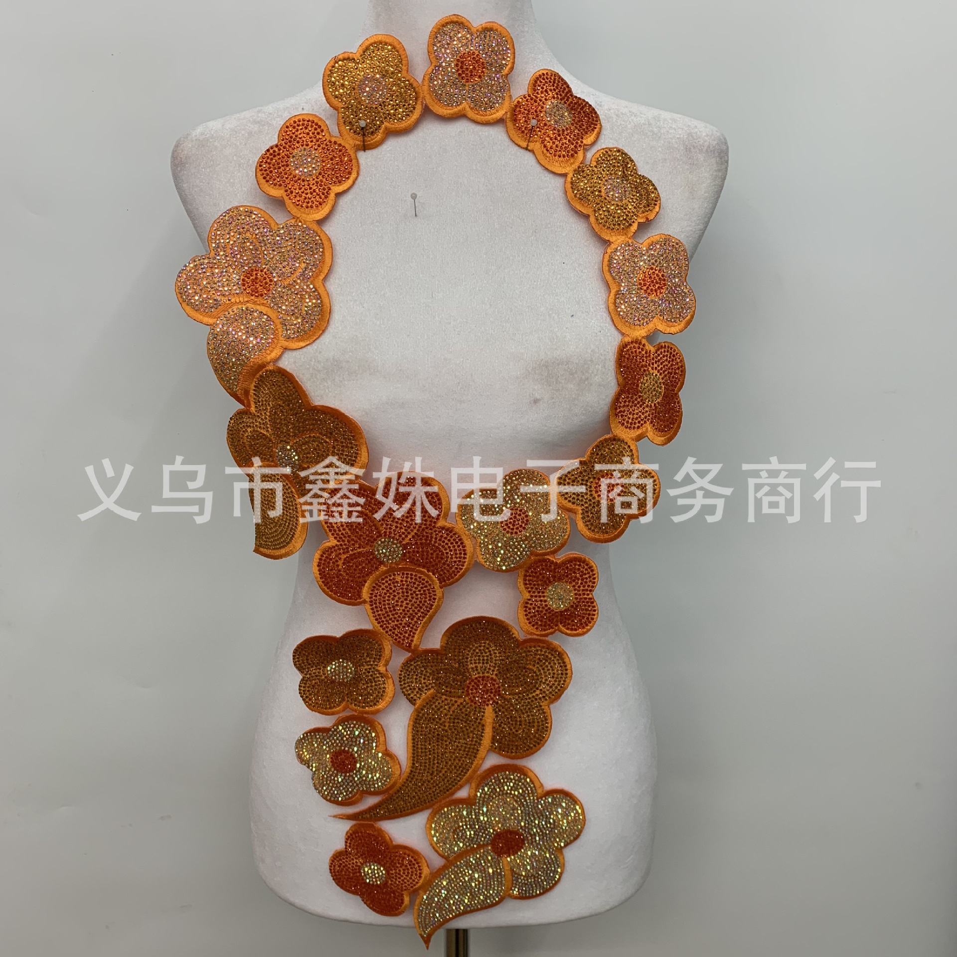 Back adhesive, full diamond collar, multi-color large embroidered fabric stickers for stage costumes, opera and animation accessories