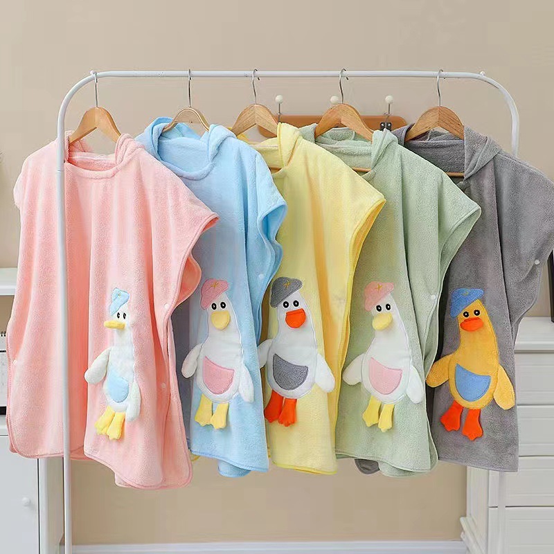 Cross-Border Cute Duck Children's Bathrobe Coral Velvet Cartoon Cape Bath Towel Baby Girls Bath Towel Cape Bath Robe details Picture