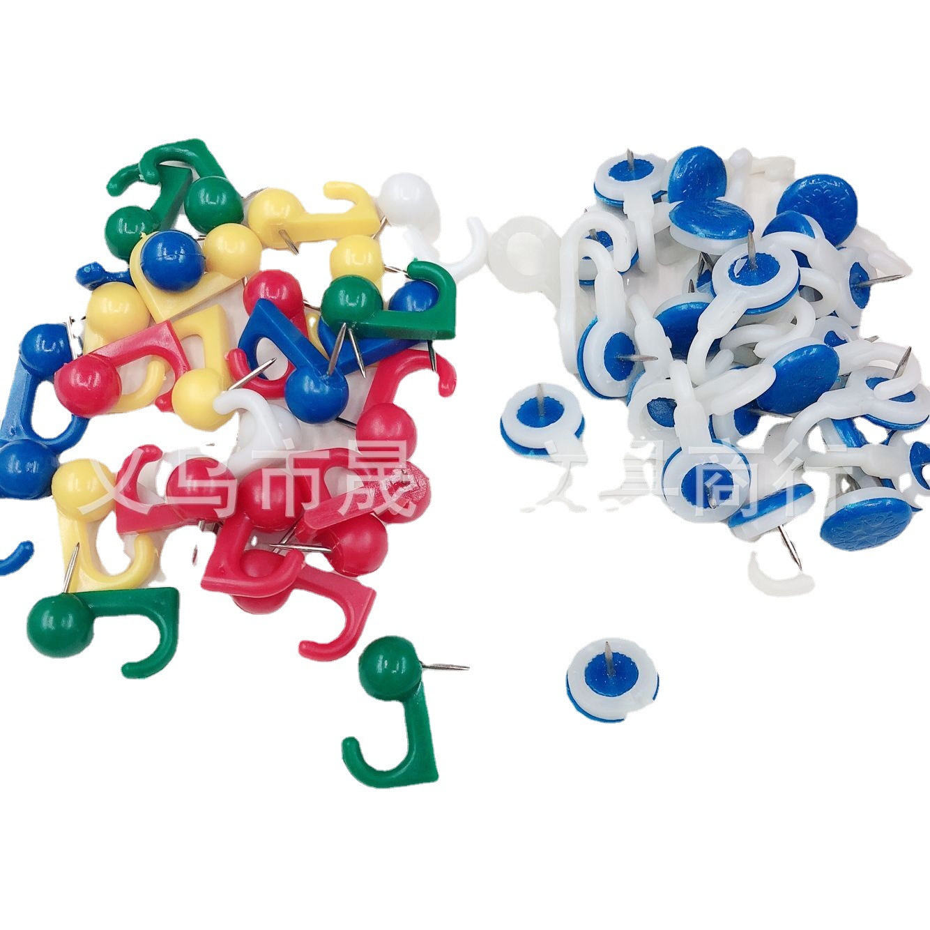 厂家批发彩色钩针 塑料挂钩钉 软木板图钉 收纳挂钩墙壁承重配件晟茜文具一体塑料透明钩针透明针固定针，墙画针详情4