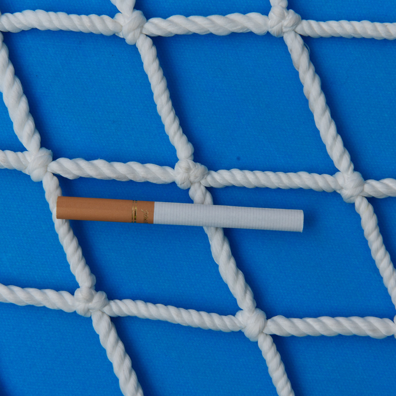 White safety net, flame-retardant net, construction site container enclosure net, staircase and balcony protection, nylon anti-fall net Specification image