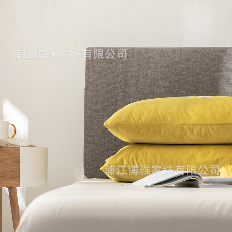 Simple solid color wholesale pair of pillowcases with fleece, washed pillowcases, 100% polyester fiber direct sales wholesale details Picture
