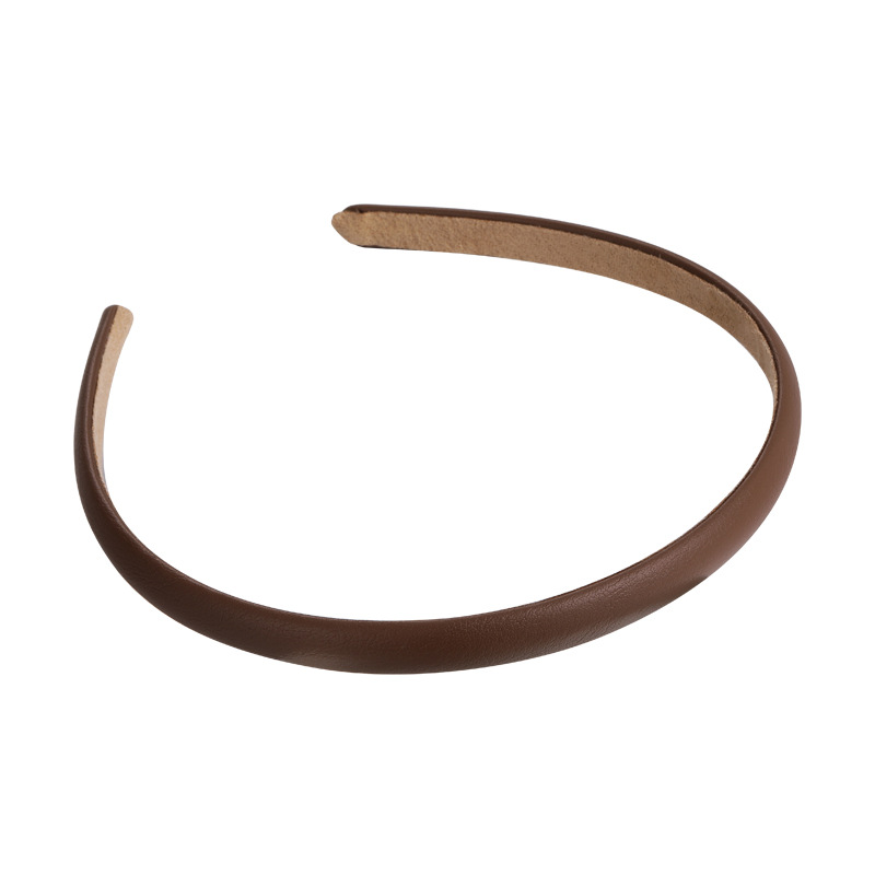 Korean autumn and winter retro style, versatile leather thin hair band, simple French niche design pressure-sensitive hair band and hair accessory Item Picture