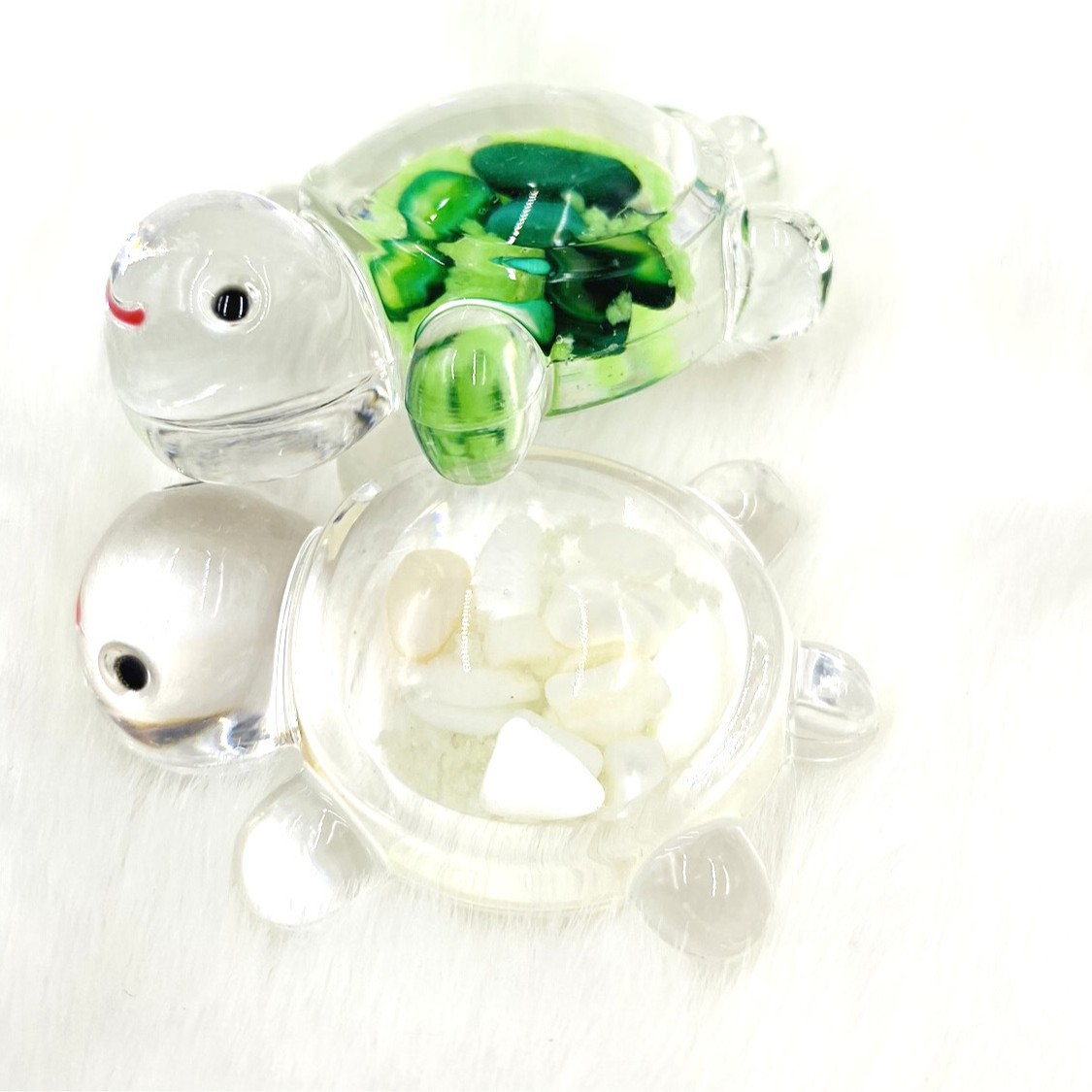 Luminous shell, luminous little turtle, diy acrylic translucent little turtle, keychain bag, pendant, children's hairpin, decorative toy Item Picture
