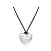 This is a new 2025 women's collarbone chain necklace with a high-end and elegant look, featuring the same heart-shaped pendant necklace as the Korean blogger fever Item Picture