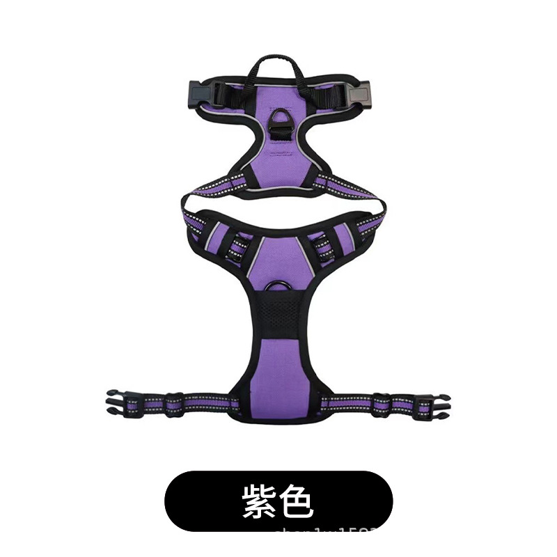 Explosion-proof small, medium and large dog chest and back strap traction breathable reflective back strap vest. The pet chest and back can be adjusted Application Scenario