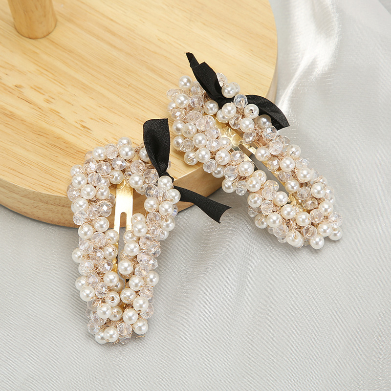 New pearl hair clips, retro small bow straight clips, fashionable Korean-style bangs clips, academic decorative hair clips, and other hair accessories