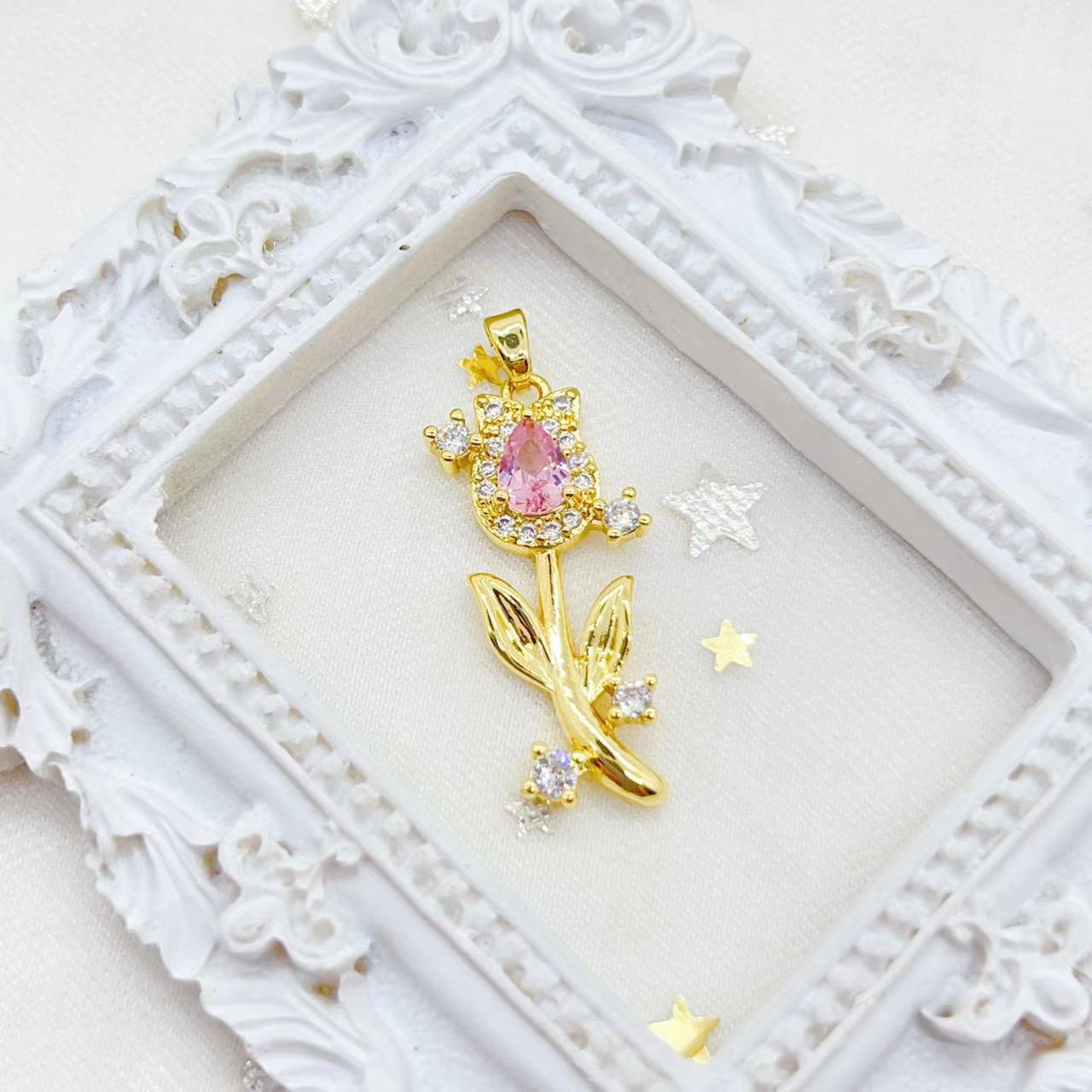 New tulip flower copper-plated real gold light luxury individual fashion INS style bracelet necklace pendant accessory details Picture