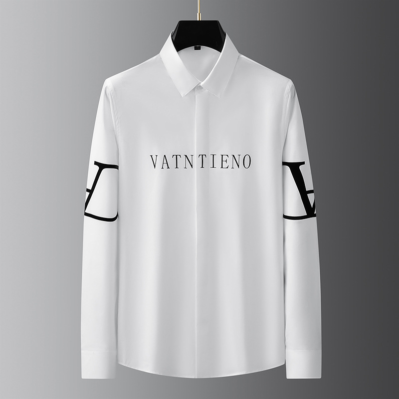 A high-end European cotton long-sleeved shirt with a slim-fit print from a trendy brand for men. A casual and versatile plush shirt for men