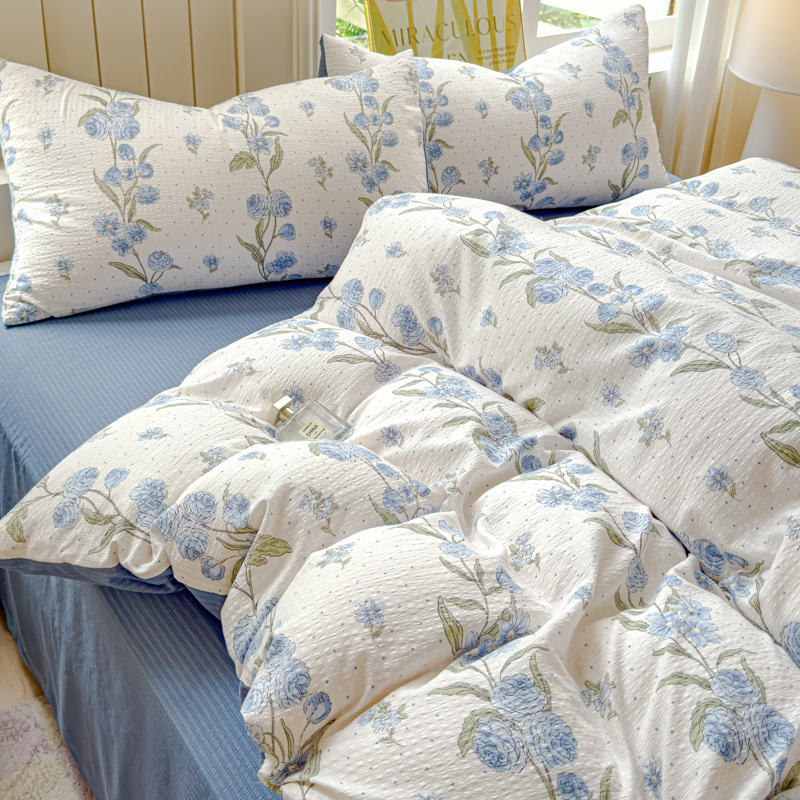 Wholesale of fresh and light aerobic jacquard small cotton four-piece bed sheet and duvet cover, three-piece student dormitory bedding Application Scenario