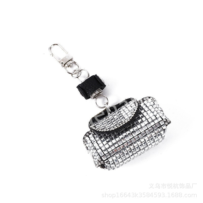 跨境电商时尚/潮流包/钥匙扣白底实物图