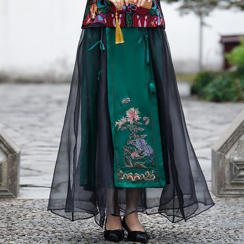 Ethnic style, new Chinese-style national trend, Tencel elastic waist, large swing skirt, long skirt, embroidered flower horse face skirt, A-line skirt