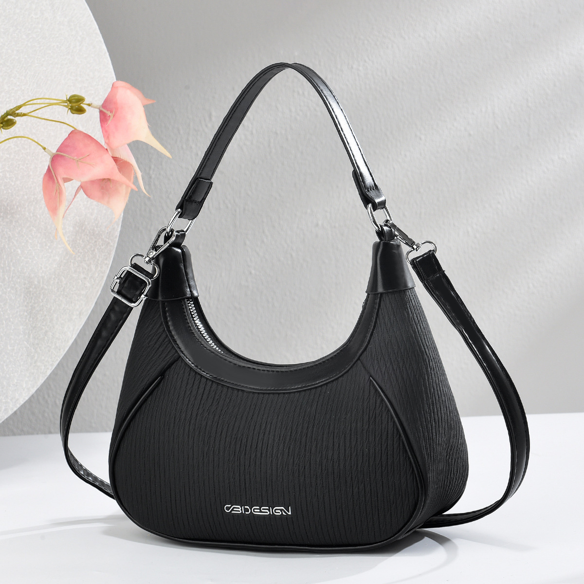 Cross border un hombro exquisito versión coreana tendencia 100 manos llevar mujeres bolsas temperamento simple nuevo estilo salir de moda bolsas