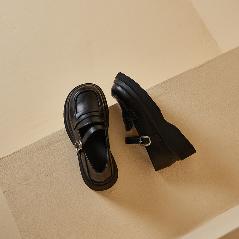 Leather loafers women two wear thick soles 2023 spring new Japanese round head small leather shoes female students all match single shoes Application Scenario