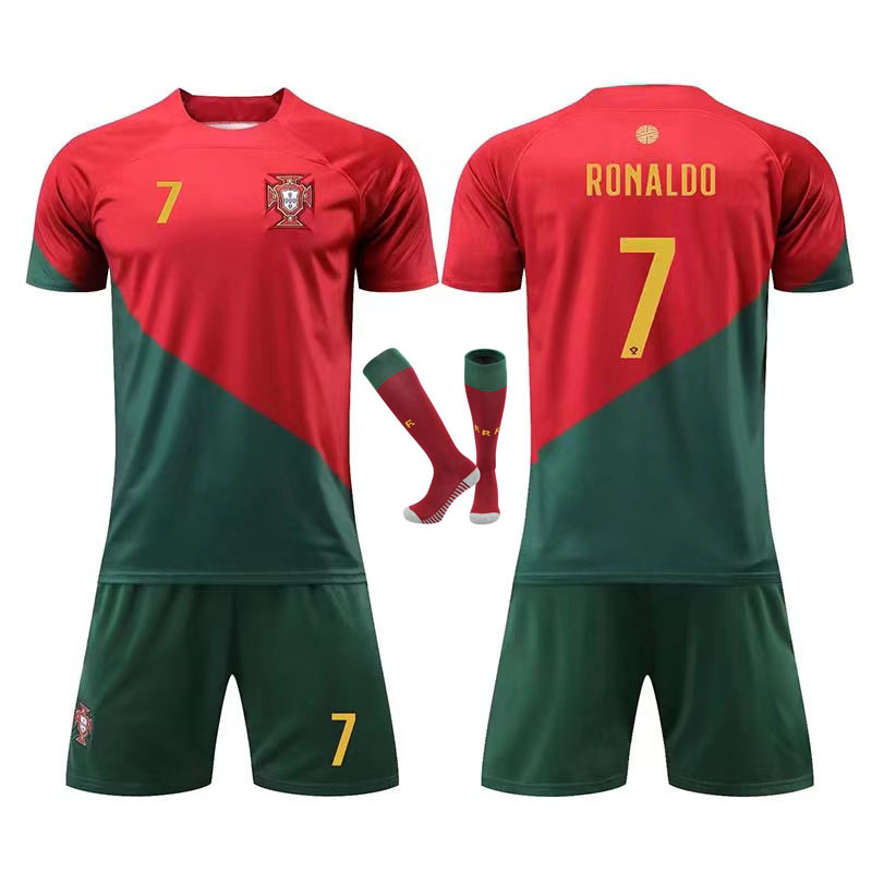 童装足球服葡萄牙主客场球衣7号C罗成人儿童足球服套装加袜