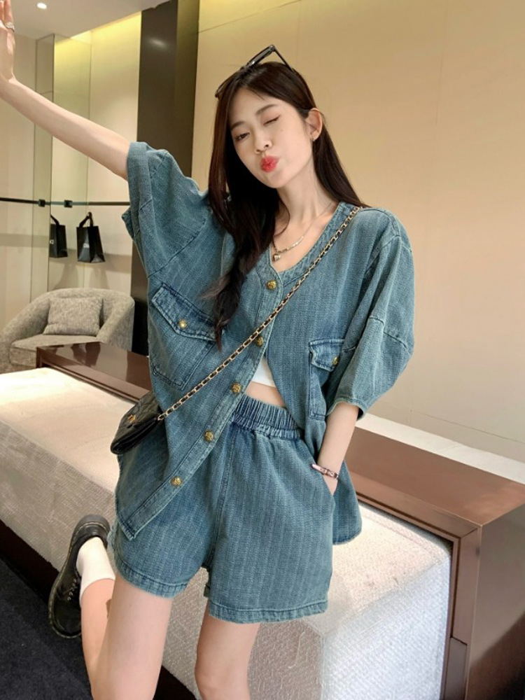 Loose denim suit women's short jacket top for summer 2023 new style wide-leg short pants fashion two-piece set Application Scenario