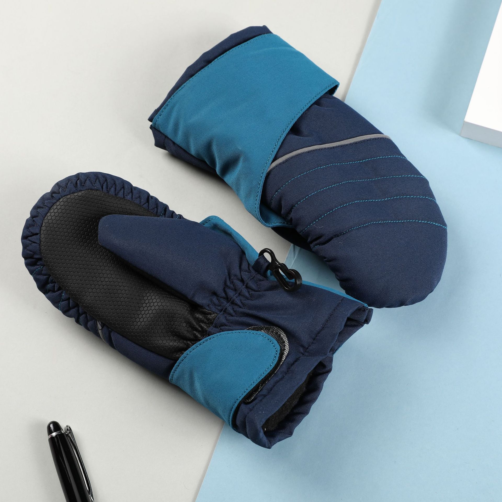 Supply wholesale warm ski gloves ski gloves wholesale children's ski gloves Specification drawing