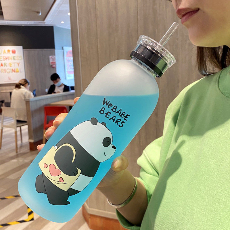 Large-capacity plastic straw water cup for girls and boys, Korean version cup, Instagram, high appearance level, portable and cute water bottle in summer Specification image