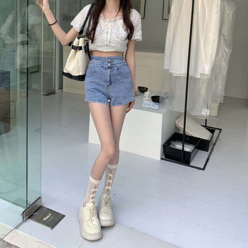 女式牛仔裤实物图
