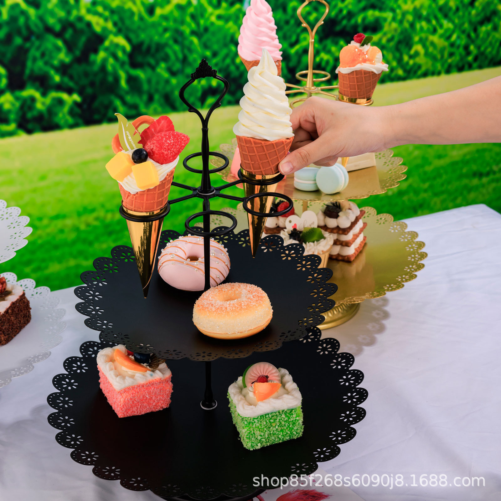 New Cake Stand Removable Party Wedding Party Dessert Display Tray Creative Birthday Props Cone Stand details Picture