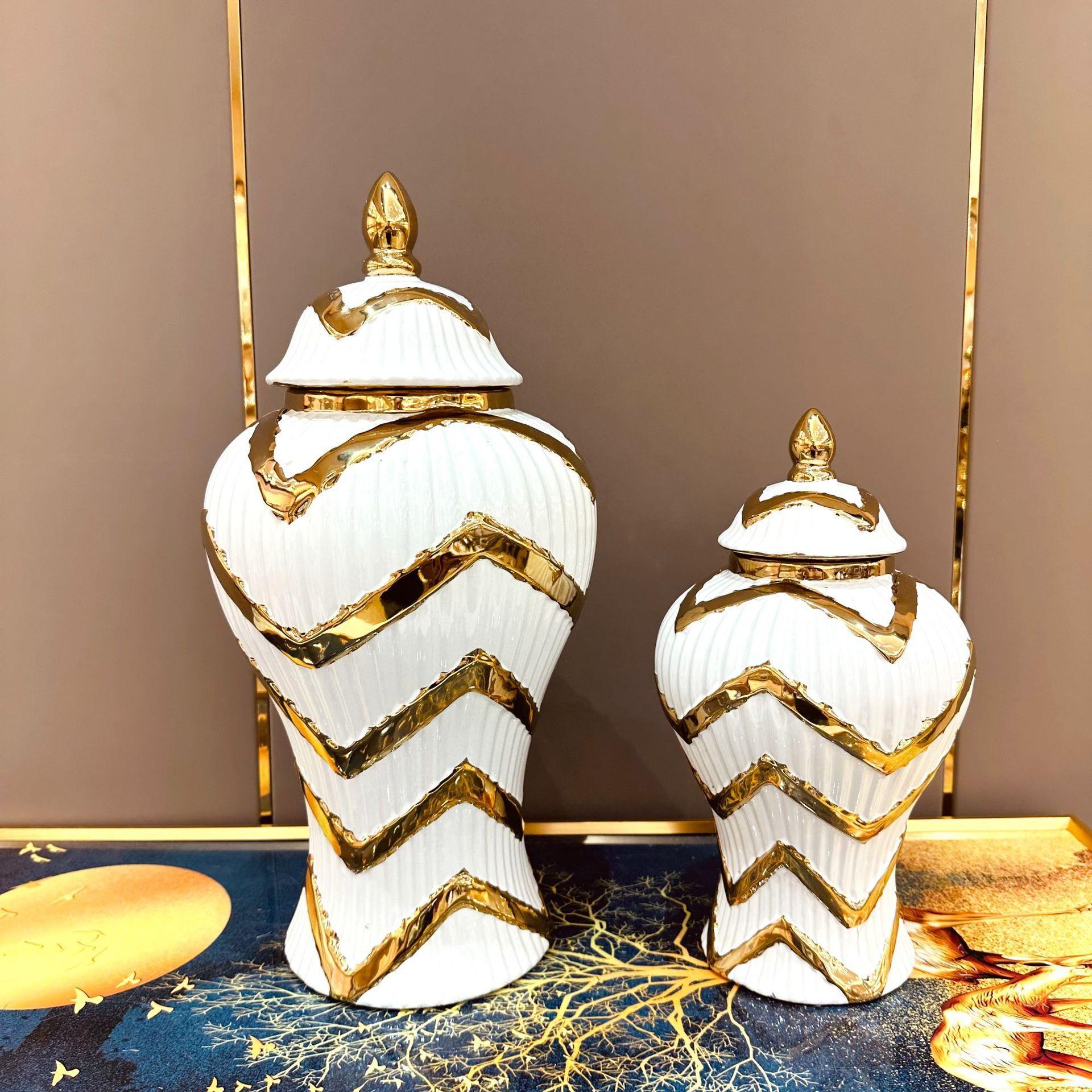 Exit porch decoration European-style electroplated golden ceramic general jar vase decoration light luxury process model room soft mounted golden castle vase Specification drawing