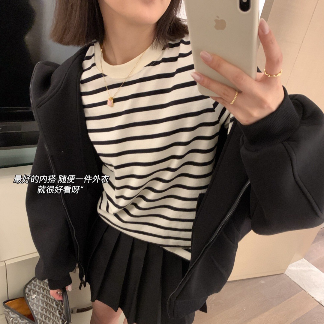 021406 Striped paper strip color-blocking, comfortable and slimming, versatile cotton textured round-neck short-sleeved T-shirt for women details Picture