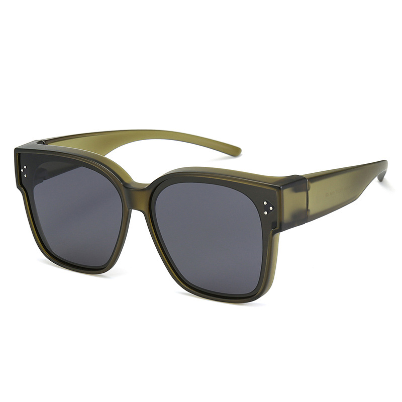 卡莎偏光太阳白底实物图