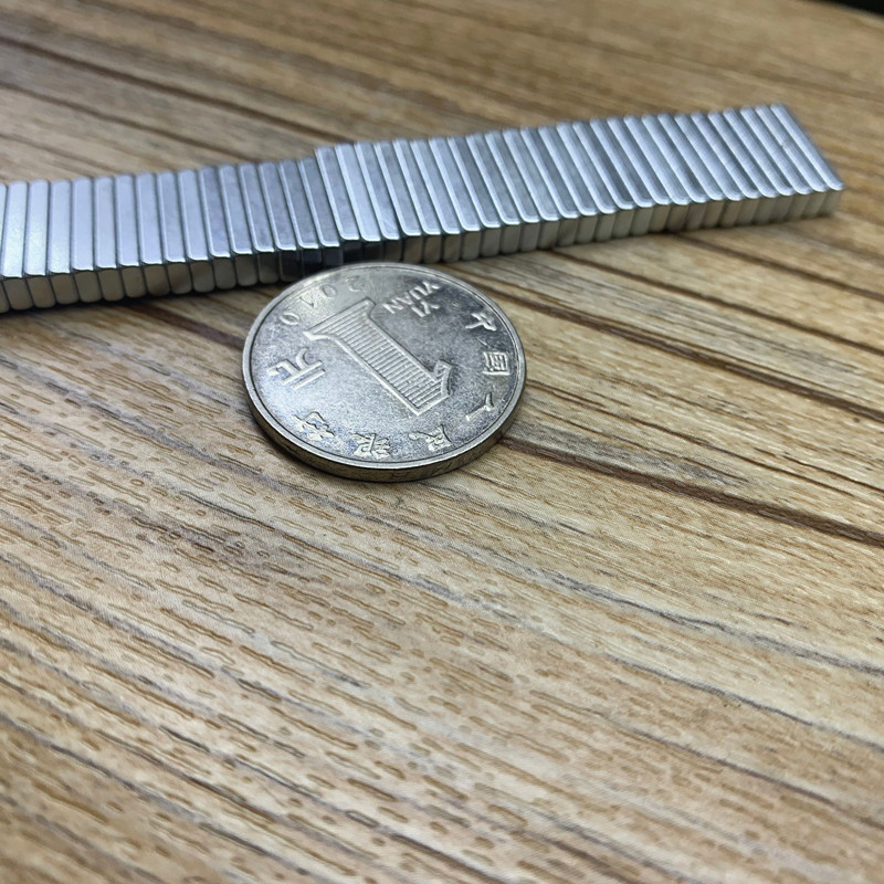 钕铁硼长方形/长方形强磁铁细节图