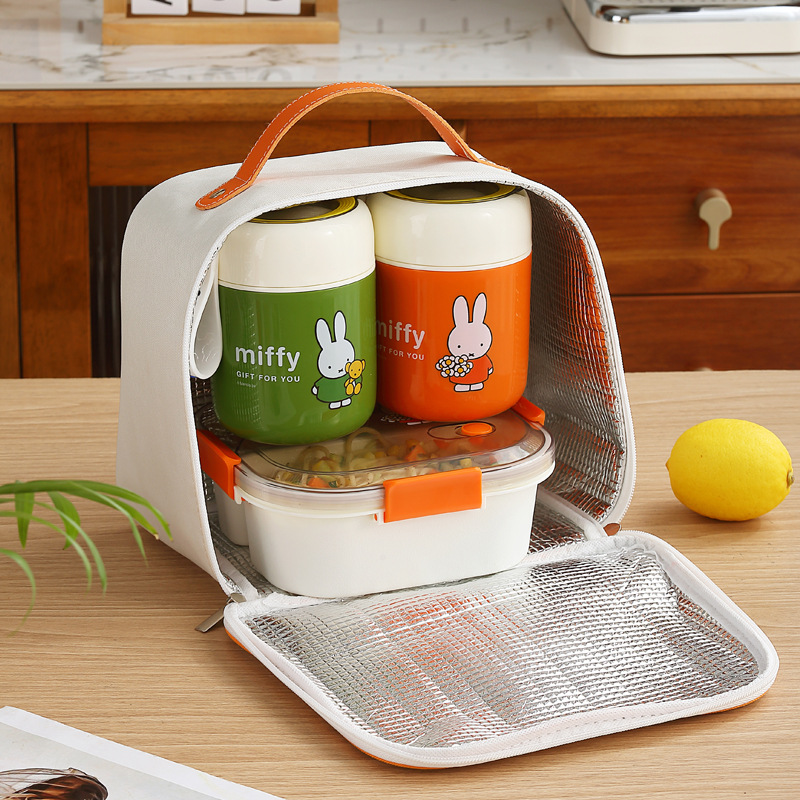 INS Miffy lunch box, insulated bag, hand-held outdoor picnic bag, student and office worker portable dinner plate and bento bag Application Scenario