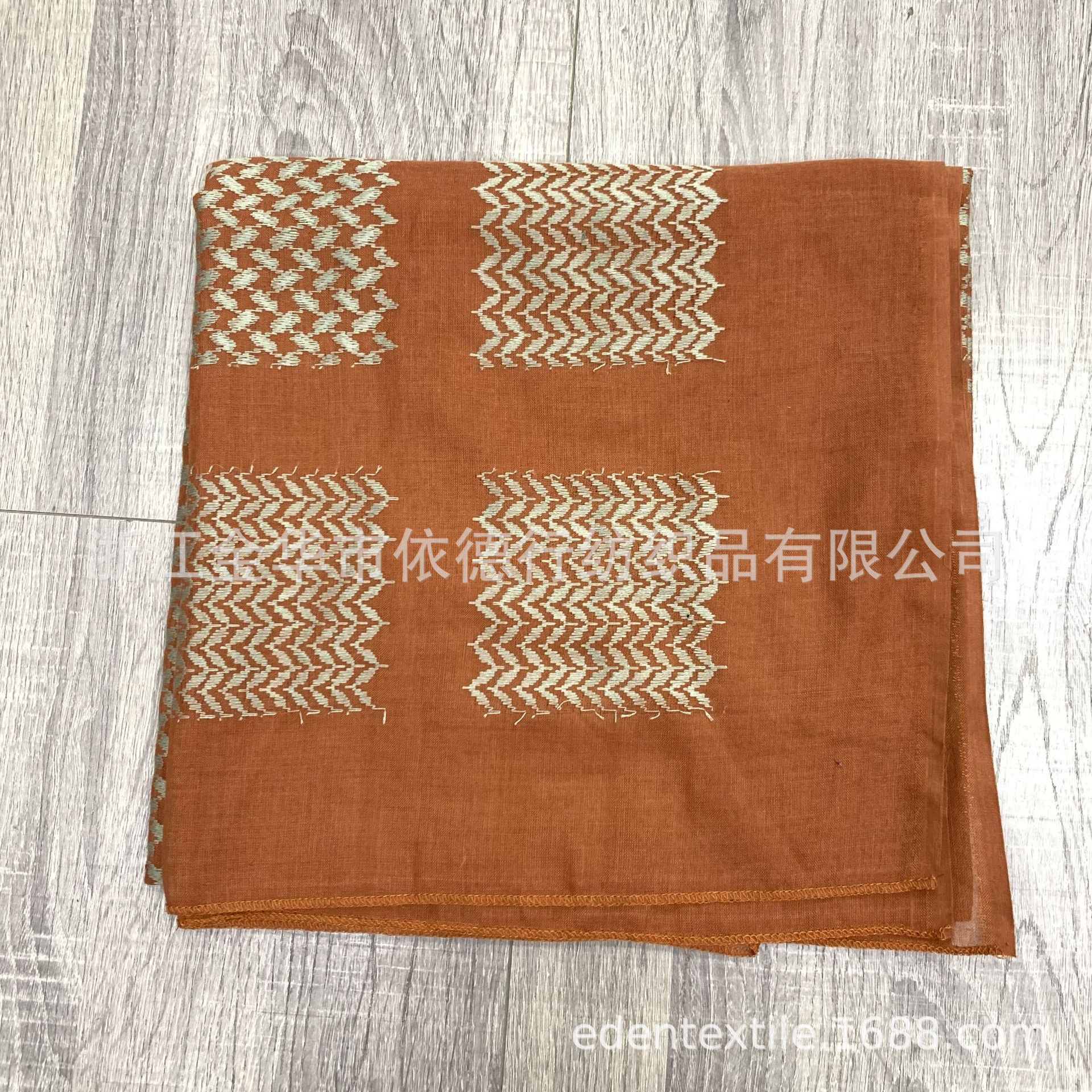 وشاح قوات الحجاب العمانية وشاح وشاح من العرب، وشاح من جيش المملكة العربية السعودية في اليمن، يتم توزيعه عبر الحدود details Picture