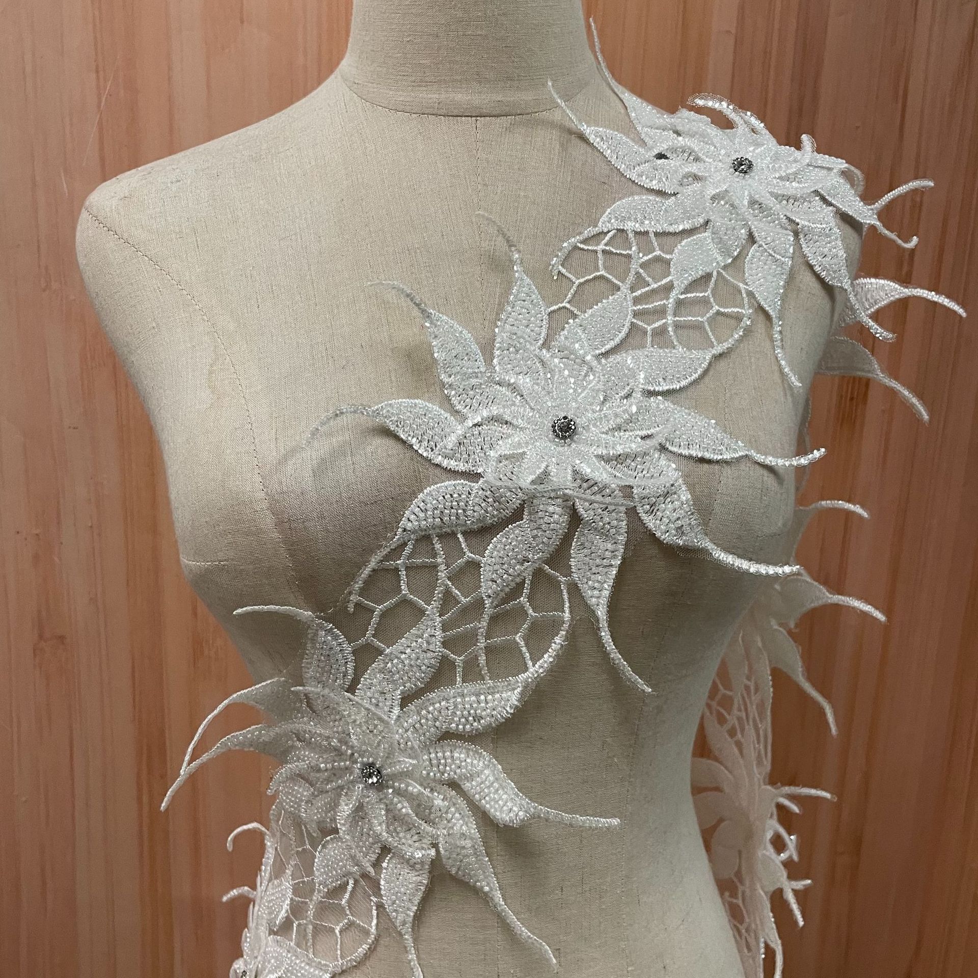 Beaded lace, barcode, black and white beaded applique, light luxury dress accessories, diy clothes, hats, gowns, beaded embroidery Application Scenario