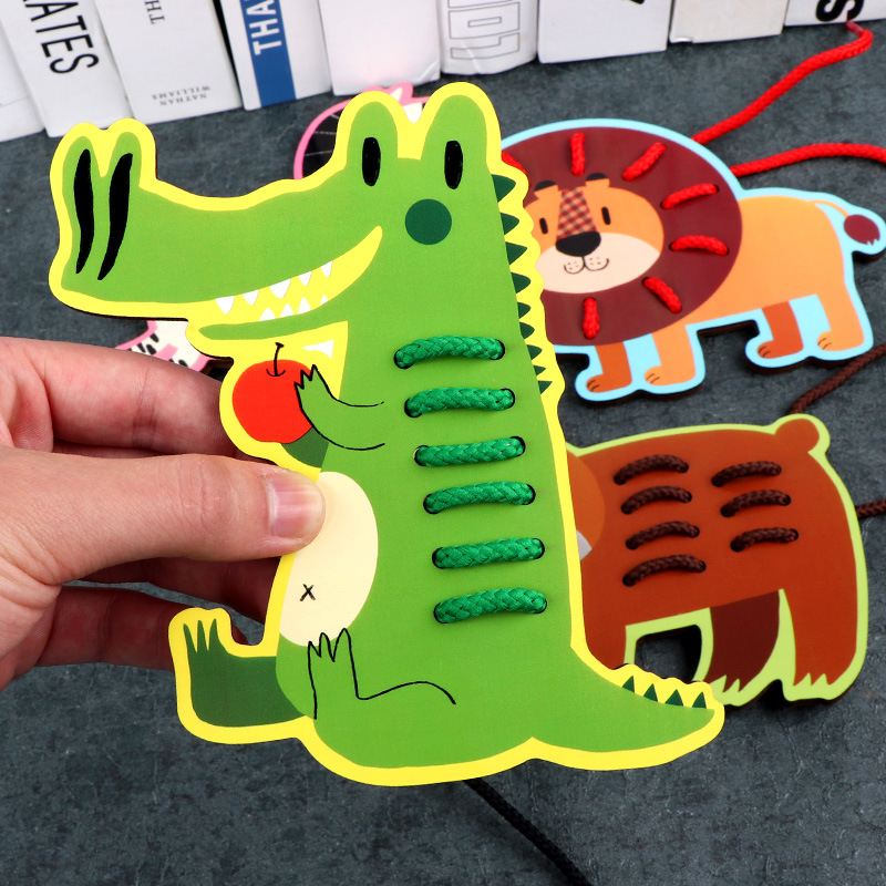 Wooden fruit animal stringing board, a toy for cultivating babies' fine motor skills, intelligence, jigsaw puzzles and animal cognition