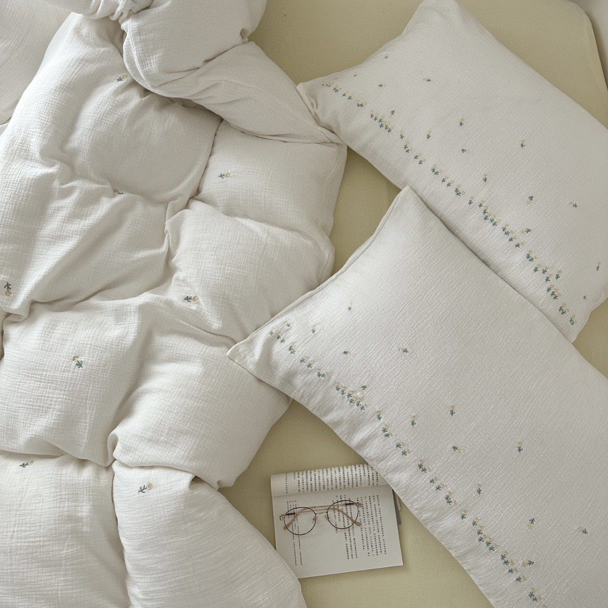 Nordic fresh and light striped all-cotton yarn-dyed double-layer gauze four-piece set, cute puppy embroidered loose washed gauze Specification image